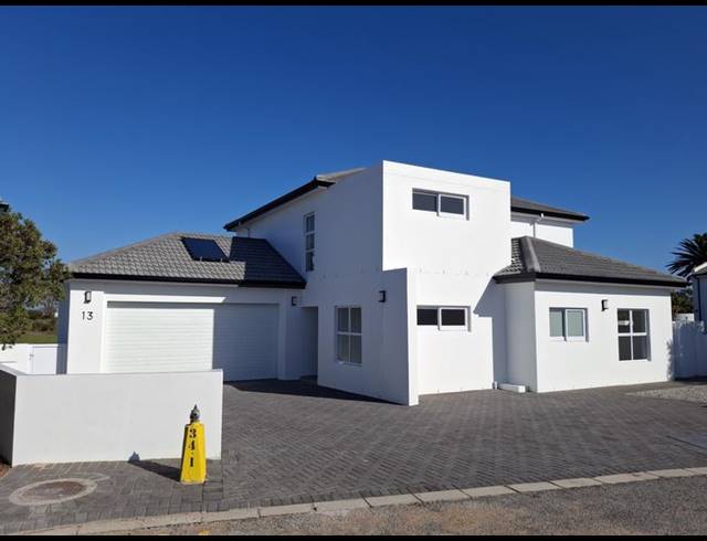 4 BEDROOM HOUSE FOR SALE IN SHELLEY POINT